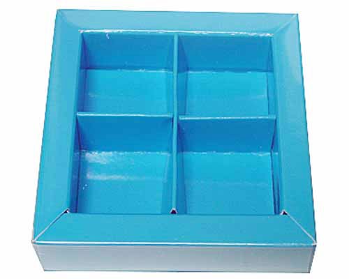 Windowbox 66x66x19mm 4 division lagune laque 