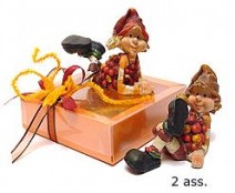 Berry children sitting mix, brown red