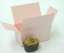 Box 2 choc, pink